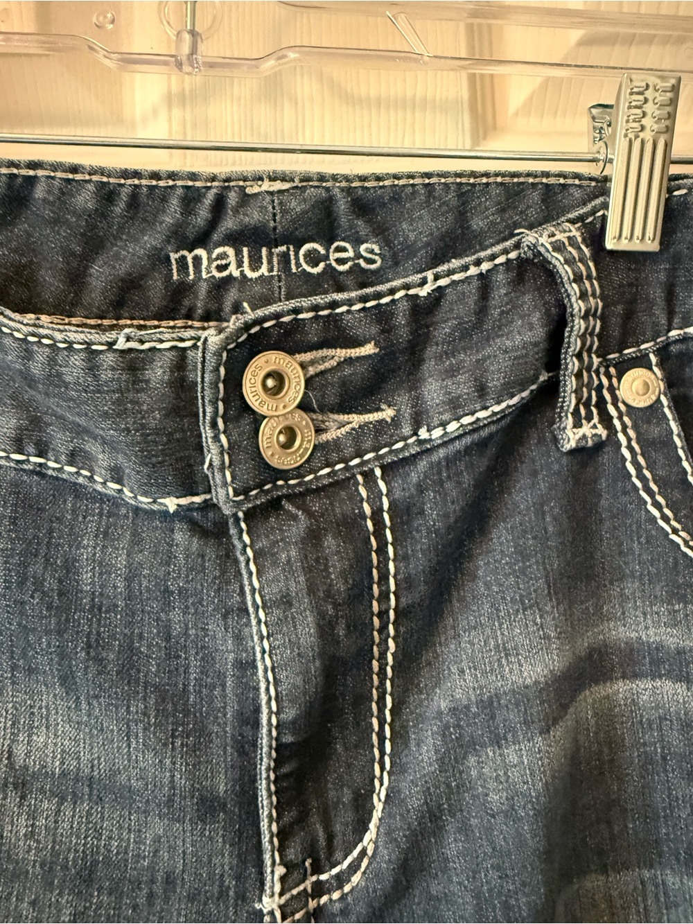 Maurices Women's Indigo Bootcut Jeans with Faded Wash - Picture 2 of 6